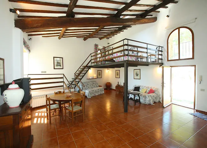 Il Poderaccio Hotel *