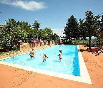 Il Poderaccio Otel *